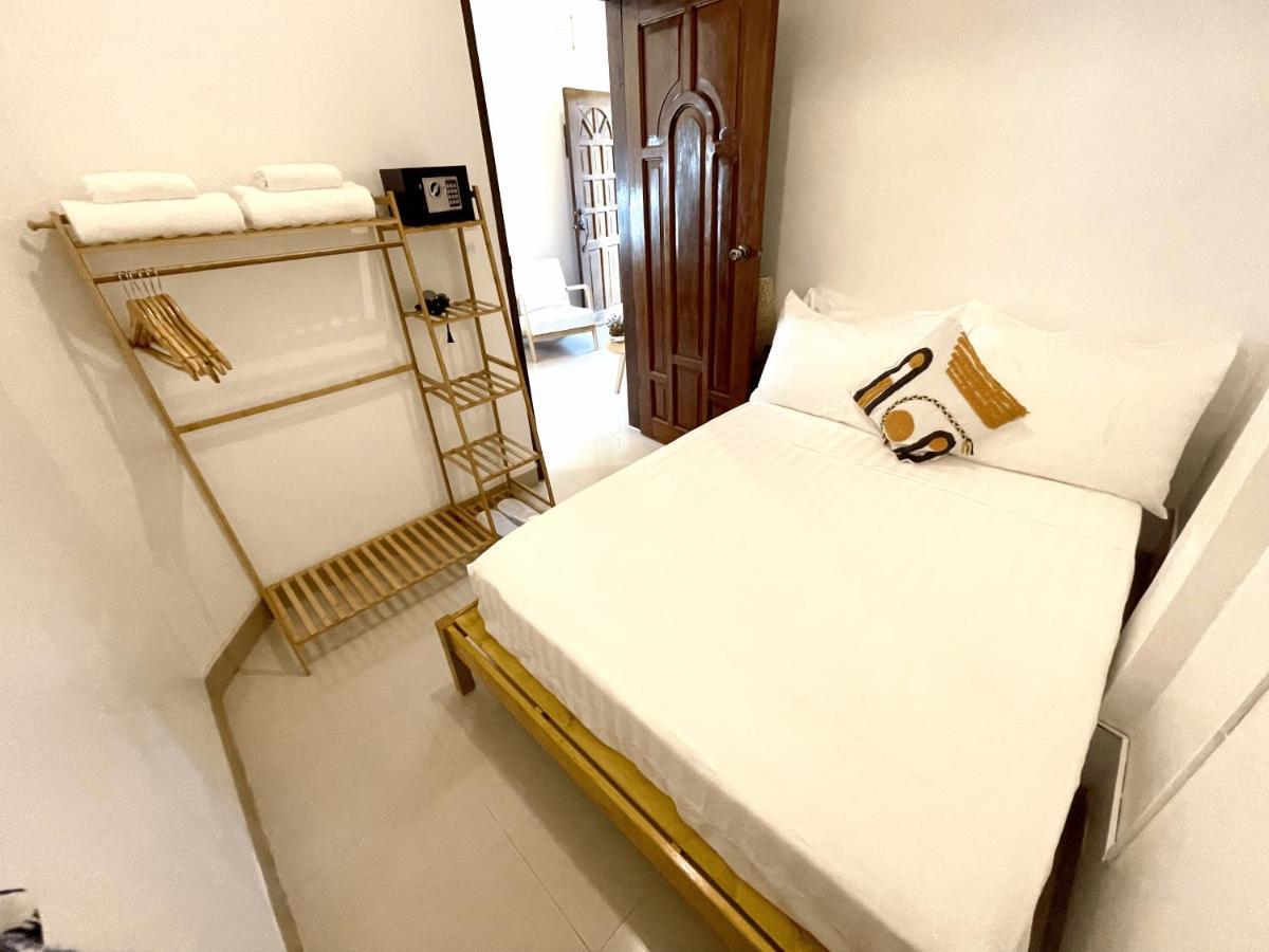 Namal Apartelle - Free Scooter & Gym Access Ель-Нідо Екстер'єр фото